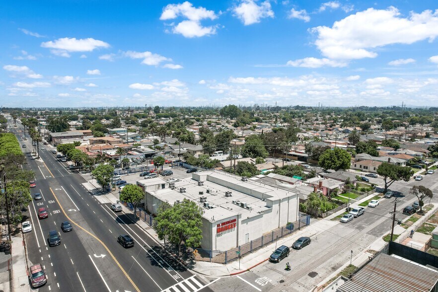 More Photos Of 1900 E Alondra Blvd, Compton Supermarket For Sale