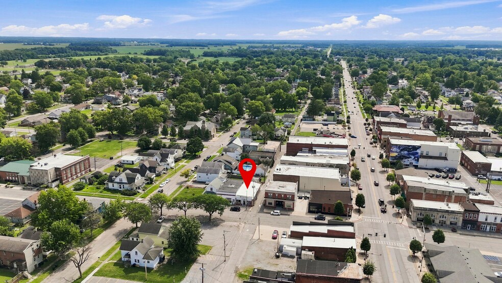 More Photos Of 115 E King St, Garrett General Retail For Sale