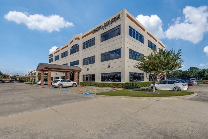 More Photos Of 14521 Old Katy Rd, Houston Unknown For Lease