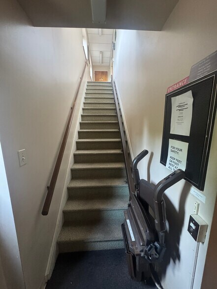 More Photos Of 410 W State St, Mertztown Medical For Sale