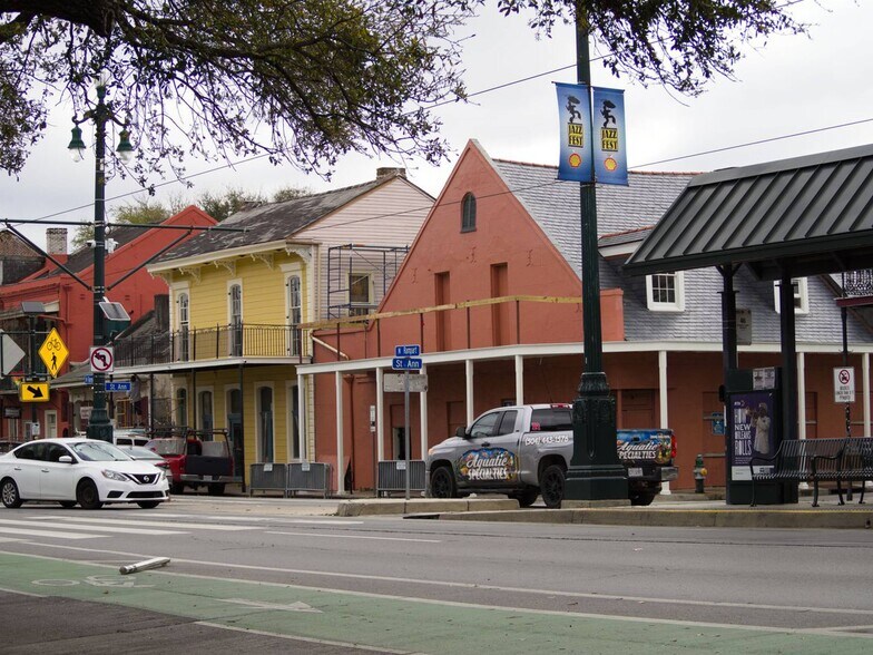More Photos Of 806 N Rampart St, New Orleans General Retail For Lease