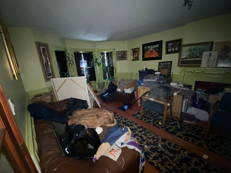 More Photos Of 963 Bergen St, Brooklyn Apartments For Sale