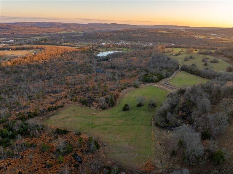 More Photos Of 306 N Letitia Ave, Fayetteville Land For Sale