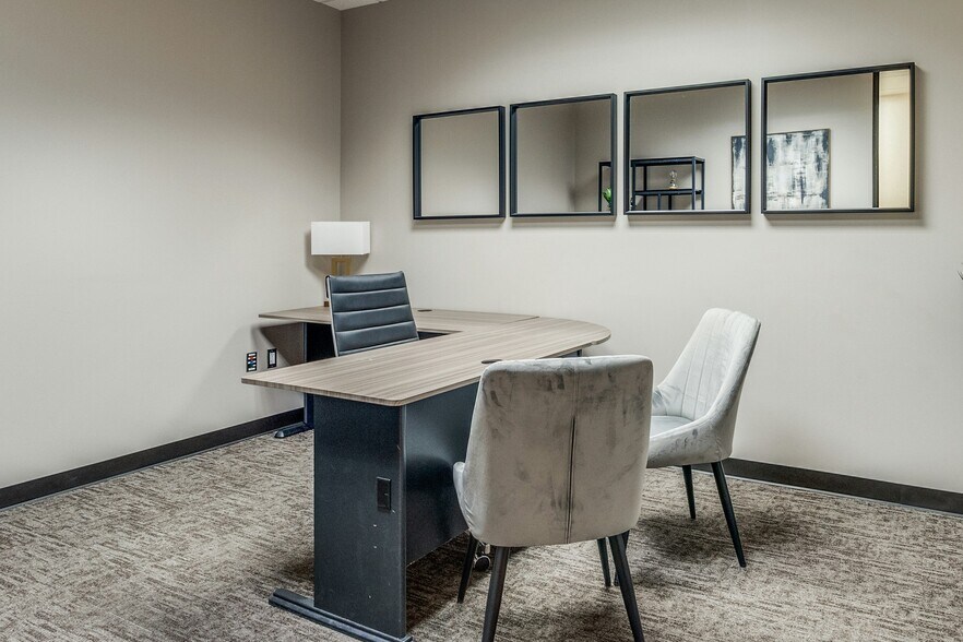 More Photos Of 13355 Noel Rd, Dallas Coworking Space