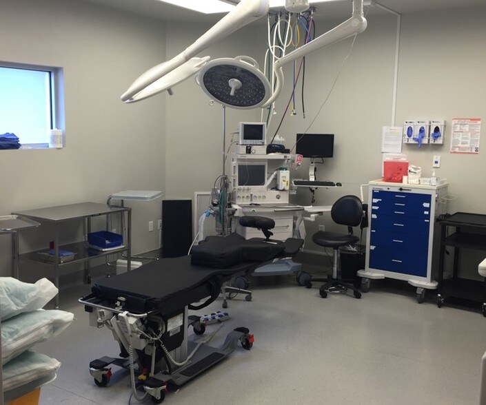 More Photos Of 461 Westpark Way, Euless Medical For Sale