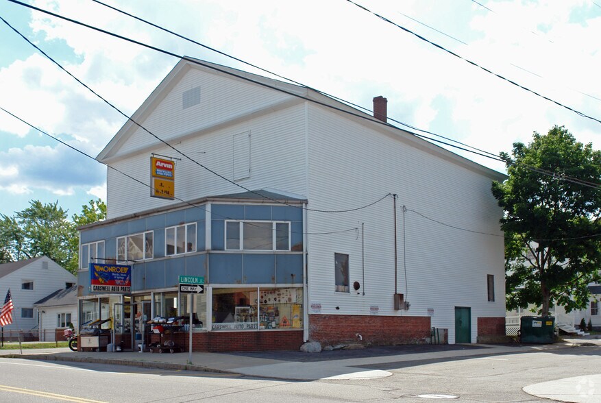 More Photos Of 9 Chestnut St, Dover Freestanding For Sale