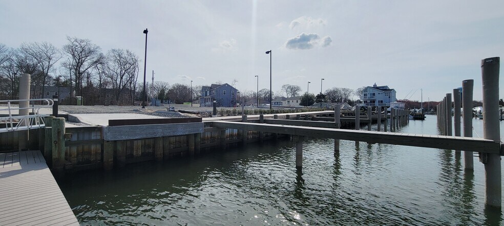 More Photos Of 41 Pennsylvania Ave, Waretown Marina For Sale