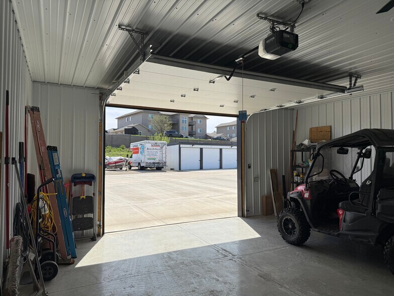 More Photos Of 3556 Marnie Ave, Waterloo Self Storage For Sale