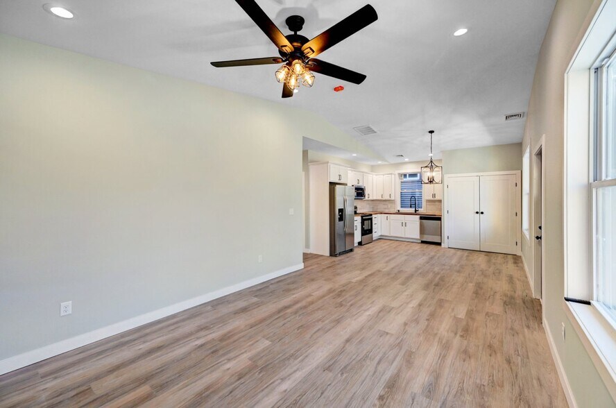More Photos Of 119 Prospect Ave, Scranton Multifamily For Sale