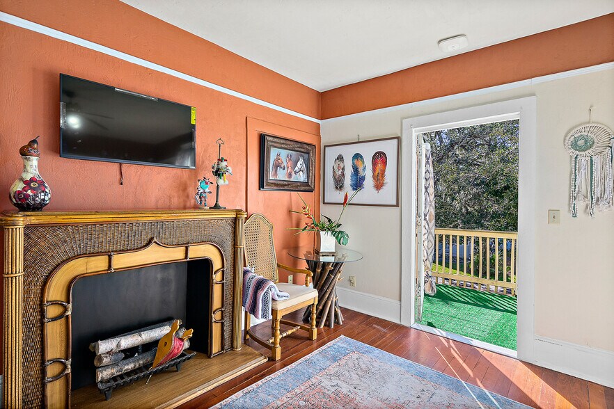 More Photos Of 444 S Beach St, Daytona Beach Hospitality For Sale