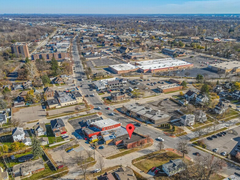 More Photos Of 35640 W Michigan Ave, Wayne Medical For Lease