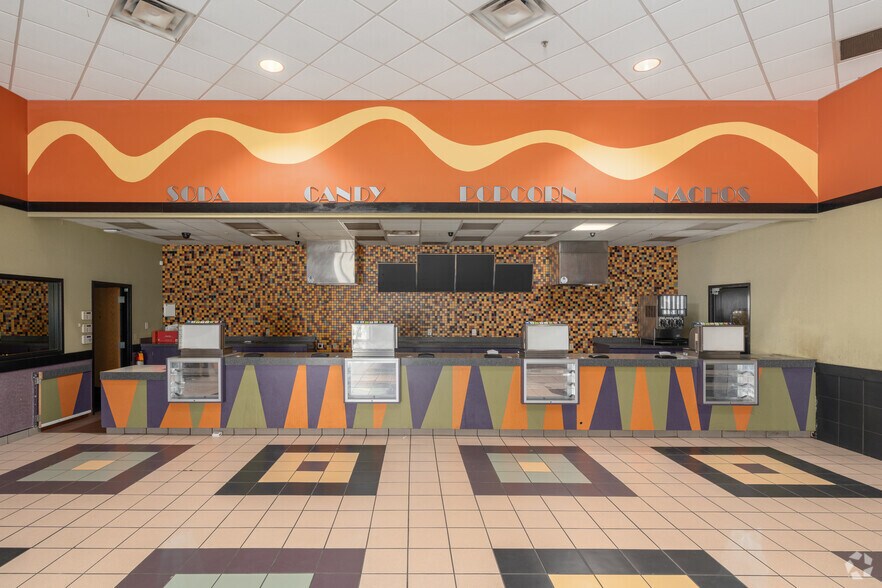 More Photos Of 2200 Lebanon Valley Mall, Lebanon Movie Theatre For Sale