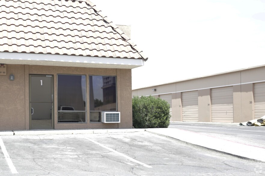 More Photos Of 3560 Polaris Ave, Las Vegas Light Manufacturing For Lease