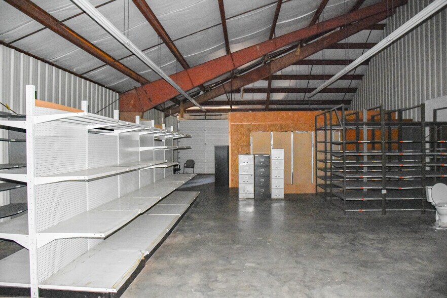 More Photos Of 31 Quail Run, Edgefield Office For Sale