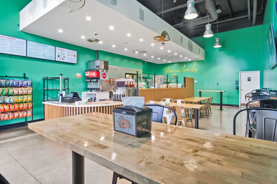 More Photos Of 7631-7631 Edinger Ave, Huntington Beach Apartments For Lease