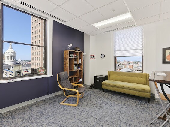 More Photos Of 233 E Redwood St, Baltimore Coworking Space