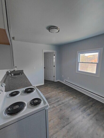 More Photos Of 1027 Cochran Mill Rd, Jefferson Hills Apartments For Sale