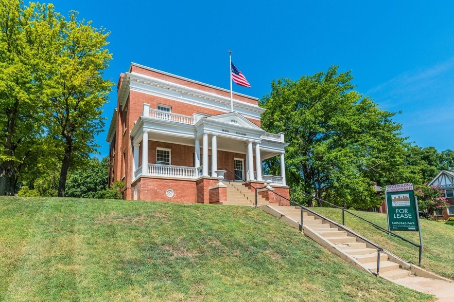 More Photos Of 1923 N Classen Blvd, Oklahoma City Office For Sale