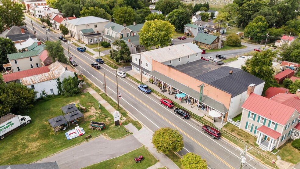 More Photos Of 5307 Main St, Stephens City General Retail For Sale