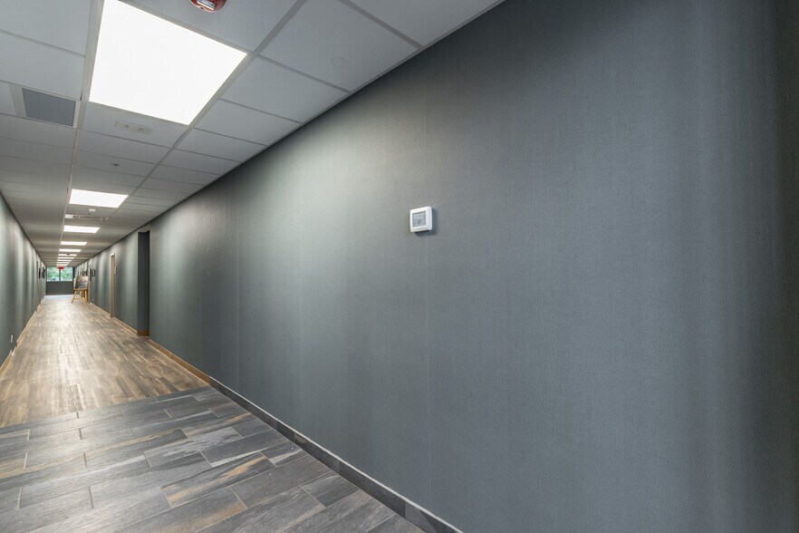 More Photos Of 929 Spring Creek Rd, Chattanooga Medical For Lease