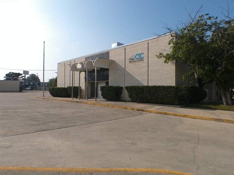 More Photos Of 603 N 8th St, Killeen Office For Sale