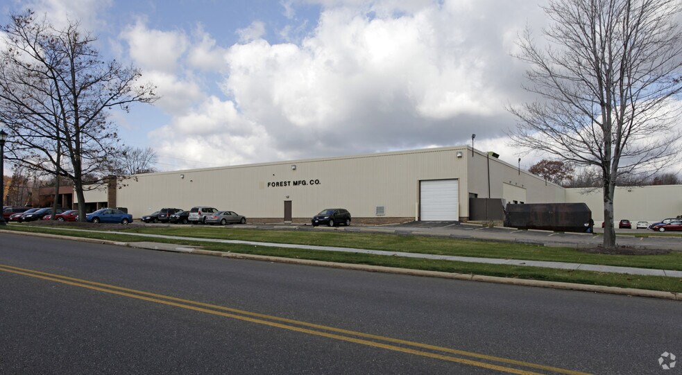 More Photos Of 1665 Enterprise Pky, Twinsburg Manufacturing For Lease
