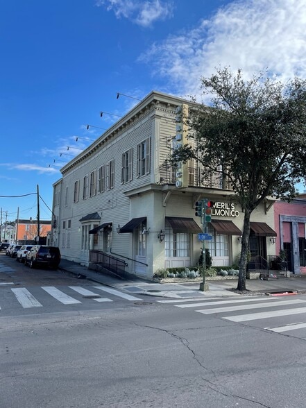 More Photos Of 1300 St Charles Ave, New Orleans Restaurant For Sale