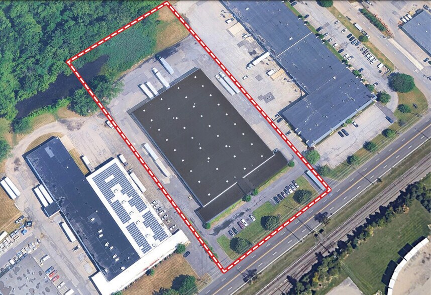 More Photos Of 2611 River Rd, Cinnaminson Warehouse For Lease