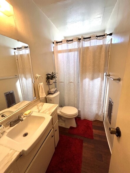More Photos Of 6214 S Victoria Ave, Los Angeles Apartments For Sale