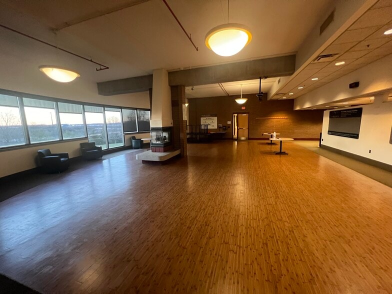 More Photos Of 1111 McKee Rd, Oakdale Schools For Sale