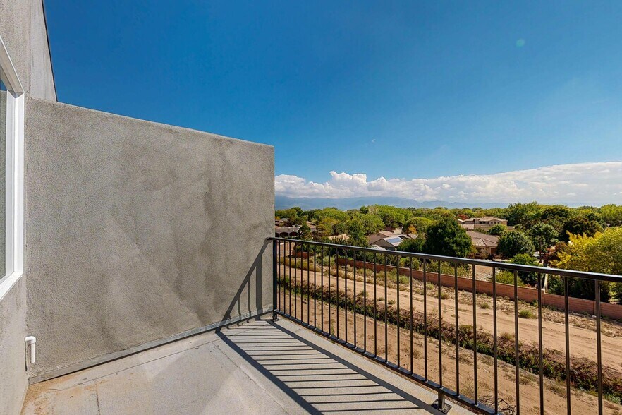 More Photos Of 9368 Valley View Dr NW, Albuquerque Apartments For Sale