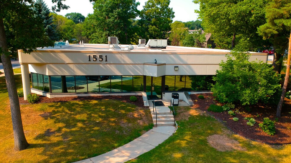 Primary Photo Of 1525-1551 Park Pl, Ashwaubenon Medical For Lease