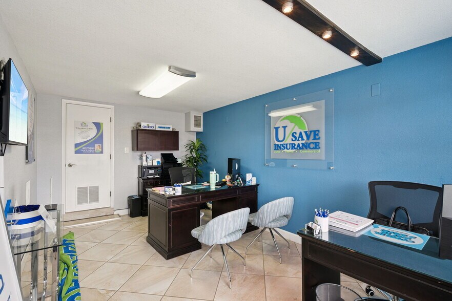 More Photos Of 36 S Semoran Blvd, Orlando Office Residential For Sale