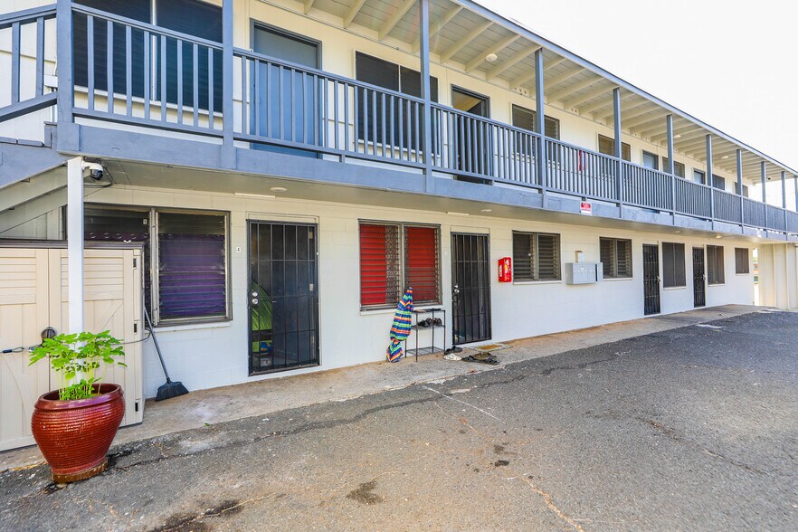 Primary Photo Of 94-246 Aniani Pl, Waipahu Apartments For Sale