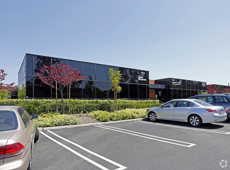 More Photos Of 23171-23173 La Cadena Dr, Laguna Hills Medical For Lease