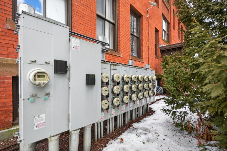 More Photos Of 27 Washington St, Westfield Apartments For Sale