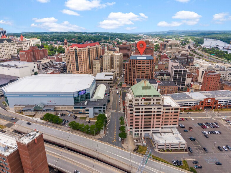 More Photos Of 30 S Pearl St, Albany Office For Lease