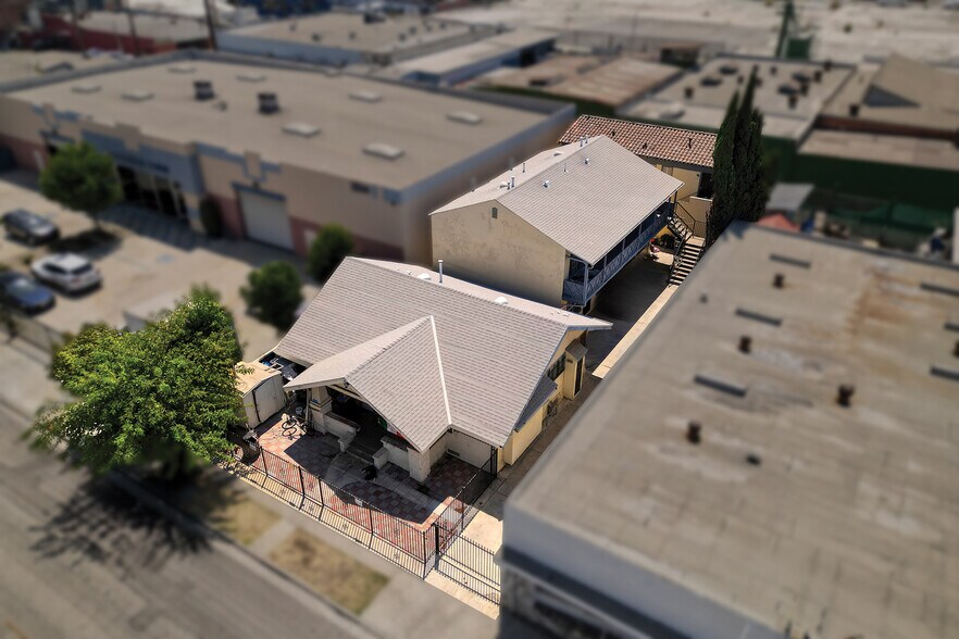 More Photos Of 2528 E 54th St, Huntington Park Apartments For Sale