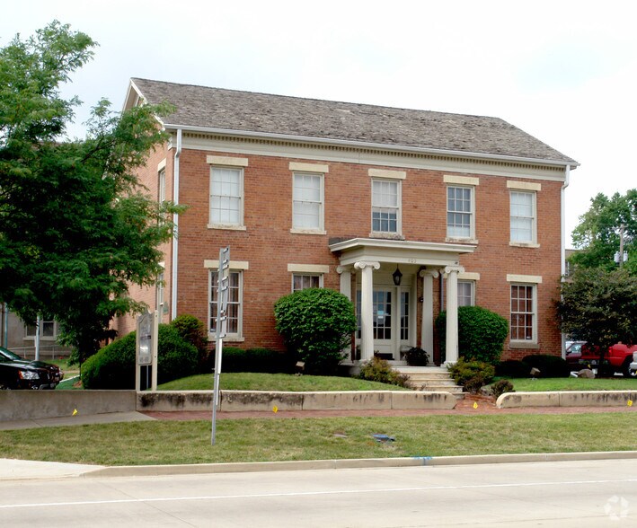 Primary Photo Of 403 NE Jefferson Ave, Peoria Office For Lease