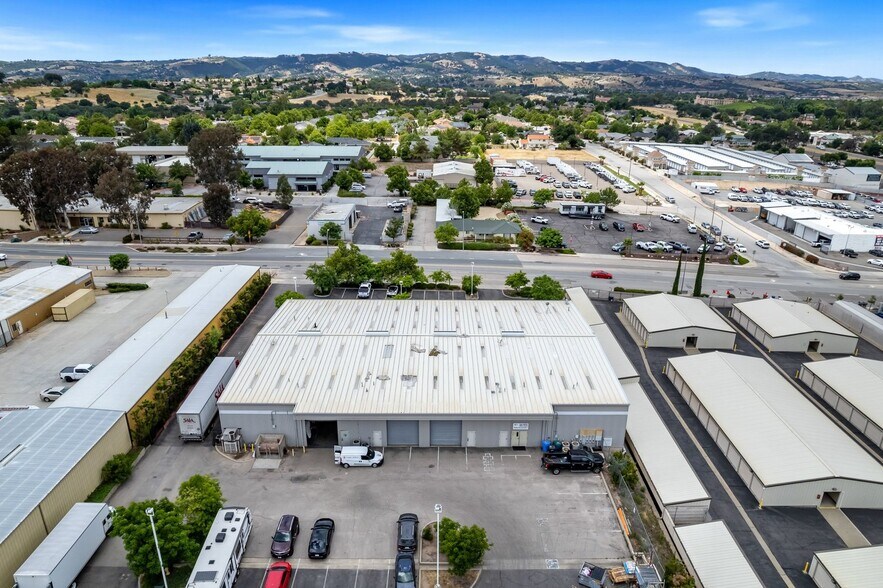 More Photos Of 2200 Golden Hill Rd, Paso Robles Warehouse For Sale
