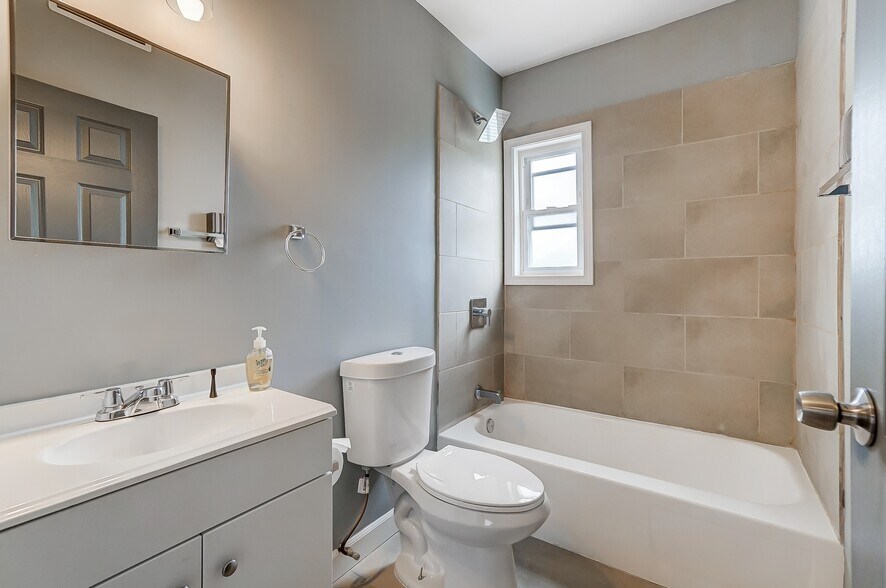 More Photos Of 2346-2350 Boone Ave, Cincinnati Apartments For Sale