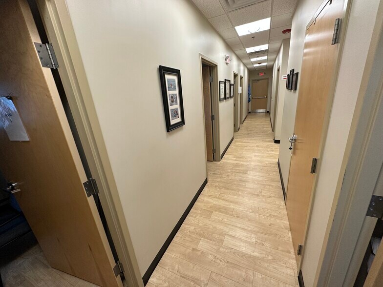More Photos Of 3320 Old Jefferson Rd, Athens Office For Sale