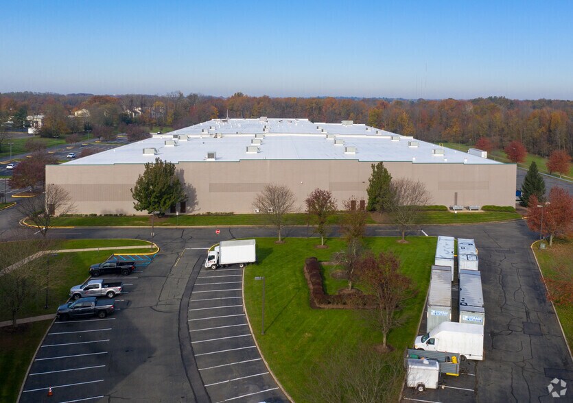 More Photos Of 200 Ludlow Dr, Ewing Warehouse For Lease