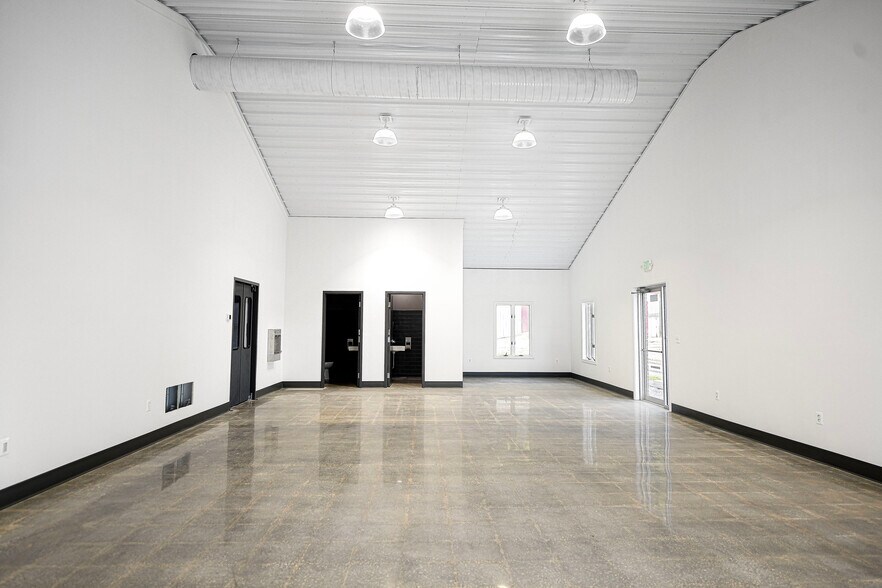 More Photos Of 2300 Industry Ct, Forest Hill Light Manufacturing For Lease