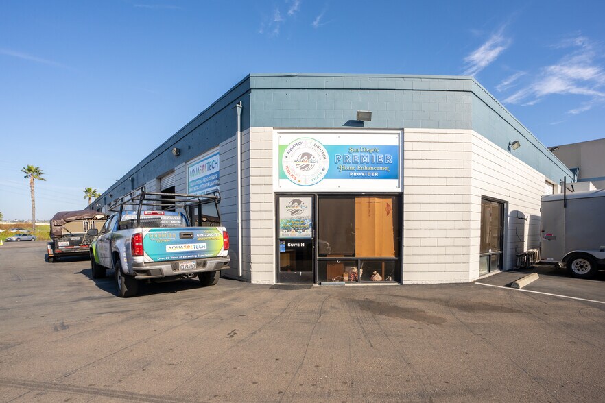 More Photos Of 3770 Hancock St, San Diego Unknown For Lease