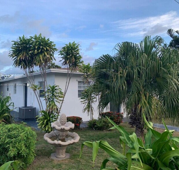 More Photos Of 333 SE 23rd Ave, Boynton Beach Apartments For Sale