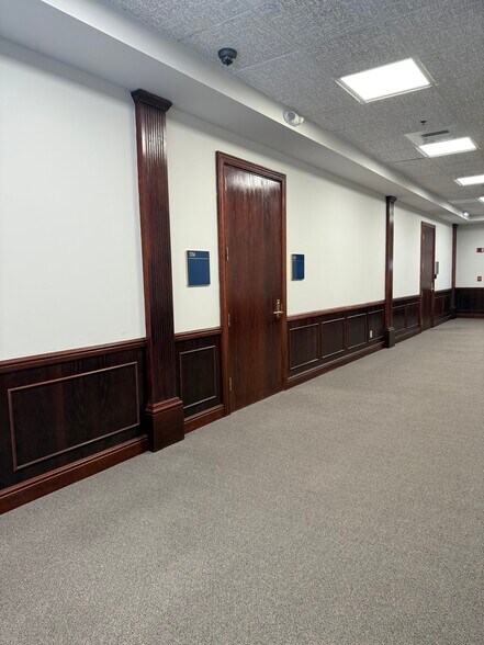 More Photos Of 9240 Bonita Beach Rd, Bonita Springs Medical For Lease