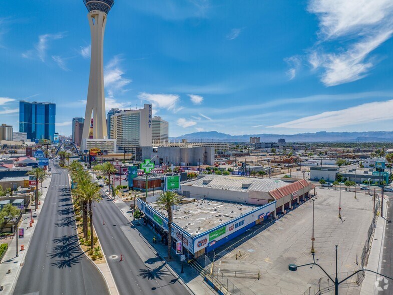 More Photos Of 1700 S Las Vegas Blvd, Las Vegas Land For Sale
