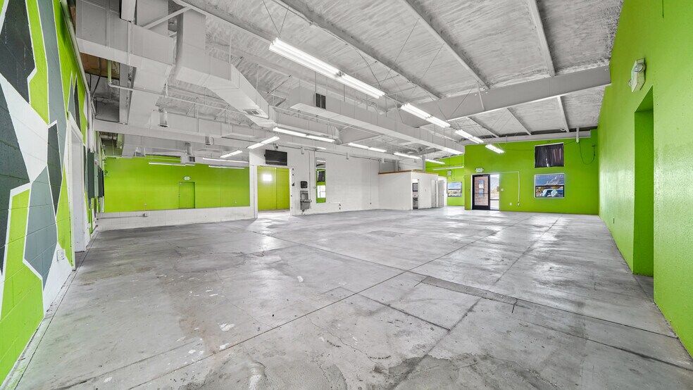 More Photos Of 743 Highway 6 & 50, Fruita Distribution For Sale