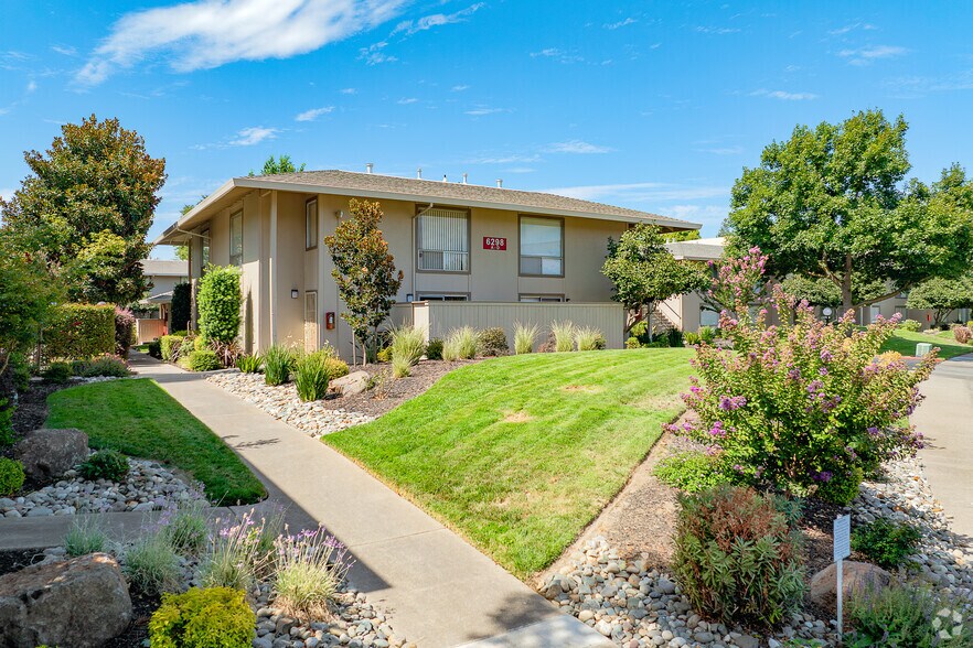 Primary Photo Of 6290 Fennwood Ct, Sacramento Apartments For Sale